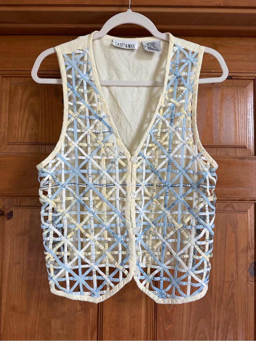 Casey & Max Cream 90s Vtg Light Blue Lattice Crochet Vest
